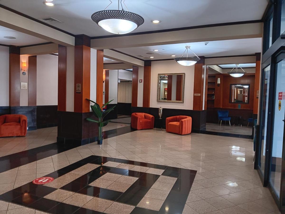 Clarion Hotel & Suites Mount Laurel Luaran gambar