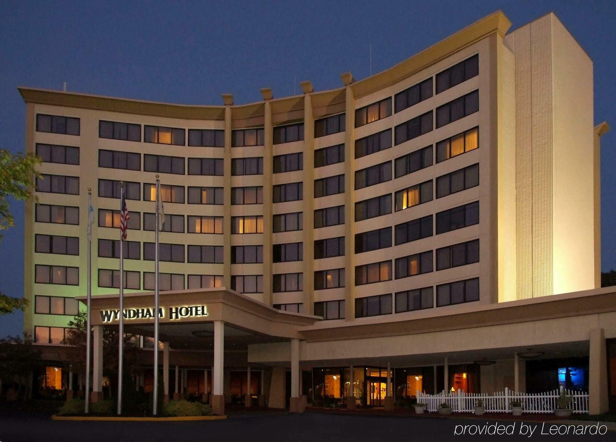 Clarion Hotel & Suites Mount Laurel Luaran gambar